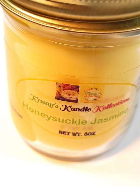 Handcrafted scented Candle - Honeysuckle Jasmine - Light Yellow 8oz